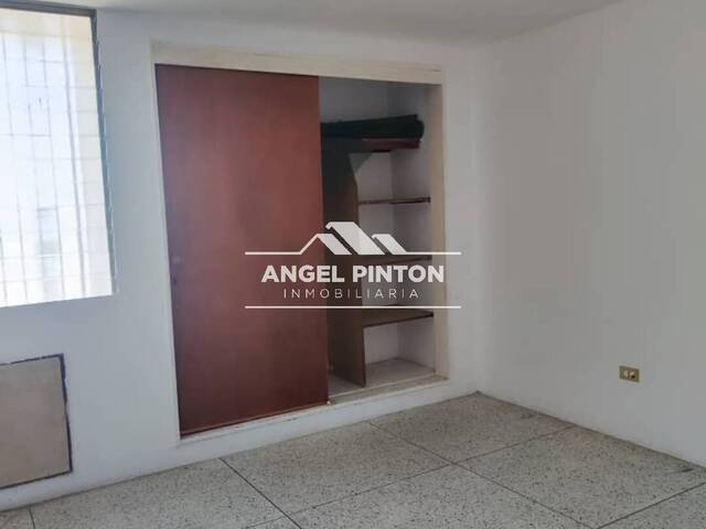 #7707 - APARTAMENTO para Venta en Maracaibo - V - 3
