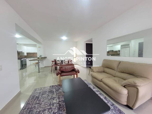 #7730 - APARTAMENTO para Alquiler en Maracaibo - V - 1