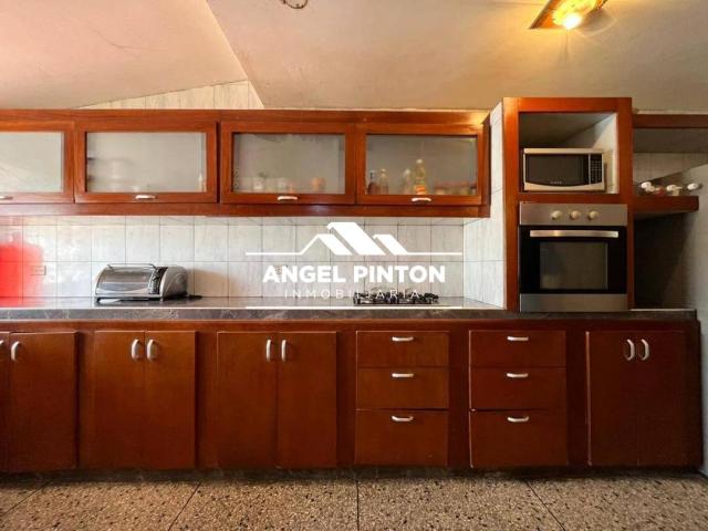#7733 - CASA para Venta en Maracaibo - V