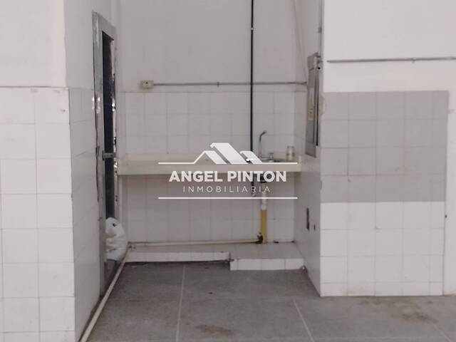 #7754 - LOCAL COMERCIAL para Venta en Maracaibo - V - 3