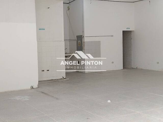 #7754 - LOCAL COMERCIAL para Venta en Maracaibo - V - 2