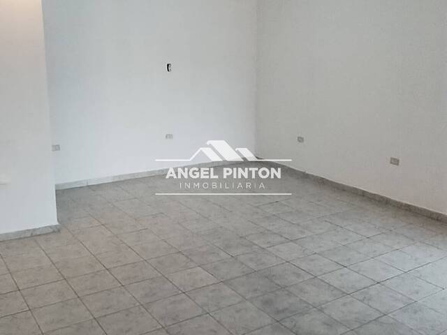 #7783 - LOCAL COMERCIAL para Alquiler en San Francisco - V - 2