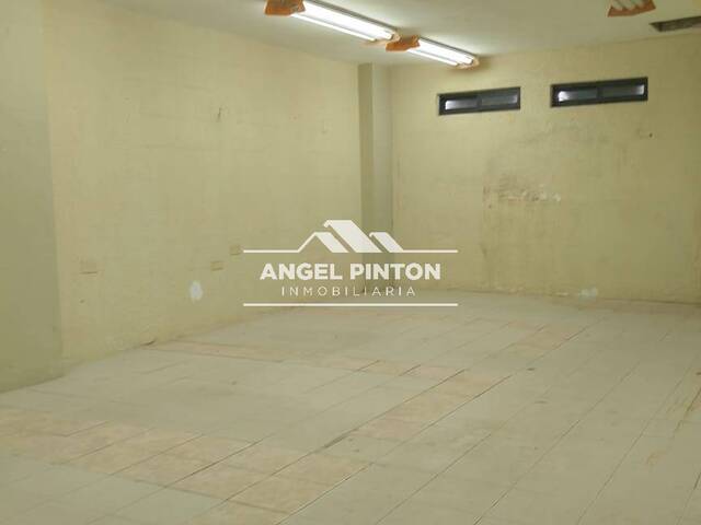 #7793 - OFICINA para Alquiler en Maracaibo - V - 1