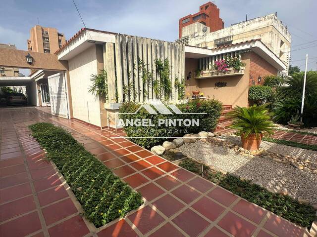 #7822 - CASA COMERCIAL para Venta en Maracaibo - V - 2