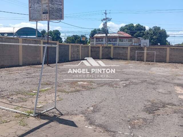 #7825 - GALPÓN / BODEGA para Venta en Maracaibo - V - 3