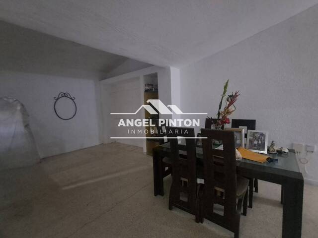 #03034 - CASA para Venta en Maracaibo - V - 1