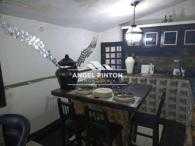 #7849 - CASA para Venta en Higuerote - M - 3