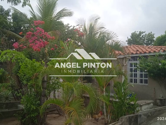 #7849 - CASA para Venta en Higuerote - M - 2