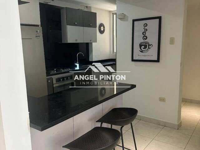 #7860 - APARTAMENTO para Alquiler en Maracaibo - V - 3