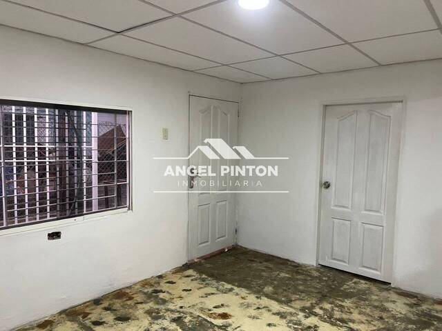 #7863 - CASA para Venta en Ciudad Ojeda - V - 2