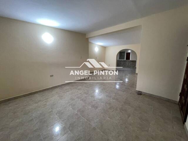 #7868 - CASA para Venta en Maracaibo - V - 3