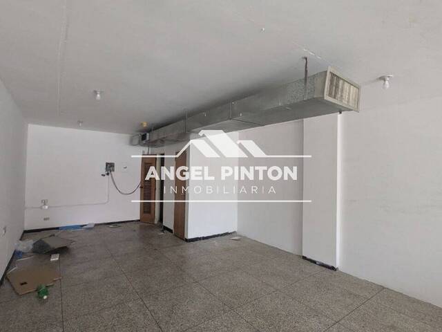 #7883 - LOCAL COMERCIAL para Alquiler en Maracaibo - V - 2
