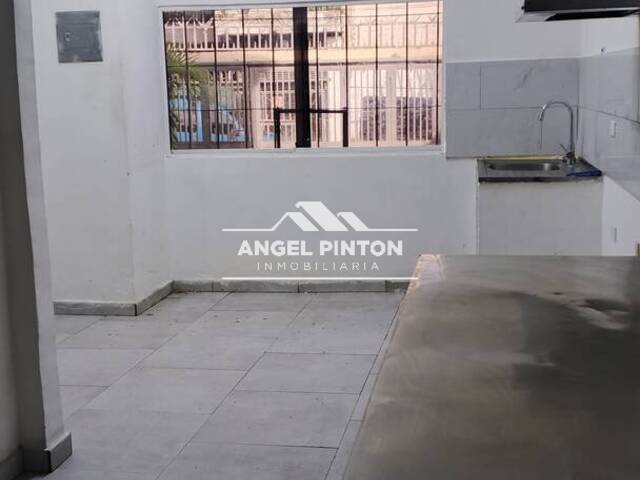 #7907 - LOCAL COMERCIAL para Alquiler en Caracas - A - 1