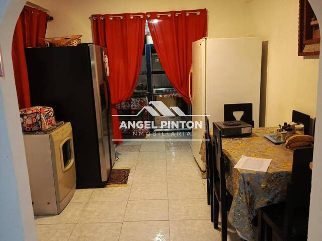 CASA para Venta en Caracas - 4