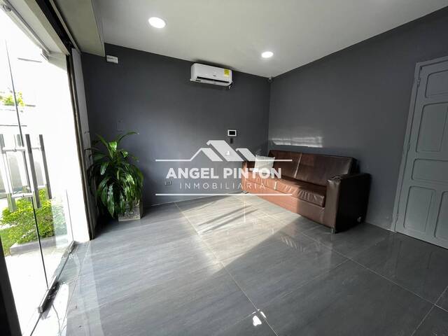 #7915 - CASA COMERCIAL para Venta en Maracaibo - V - 2