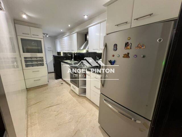 #7992 - APARTAMENTO para Venta en Maracaibo - V - 3