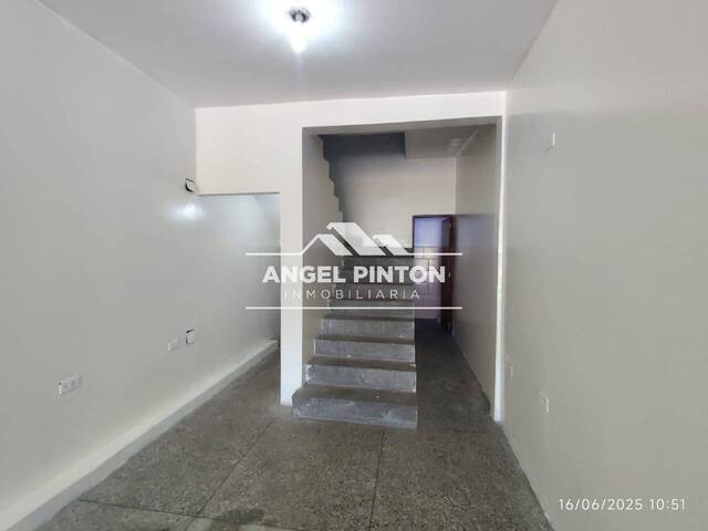#7919 - LOCAL COMERCIAL para Alquiler en San Francisco - V - 2
