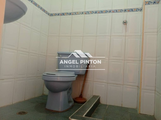 LOCAL COMERCIAL para Alquiler en Barquisimeto - 5