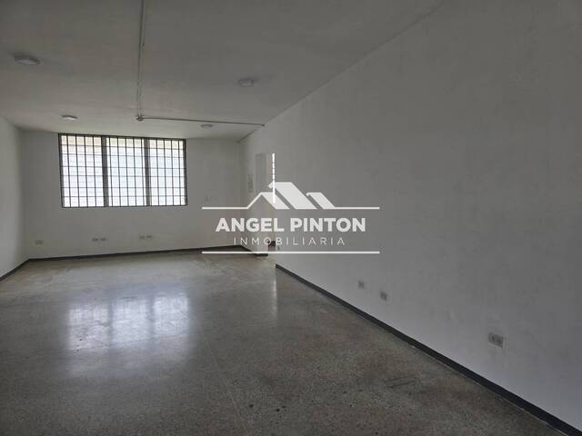 #7942 - LOCAL COMERCIAL para Alquiler en Maracaibo - V - 2