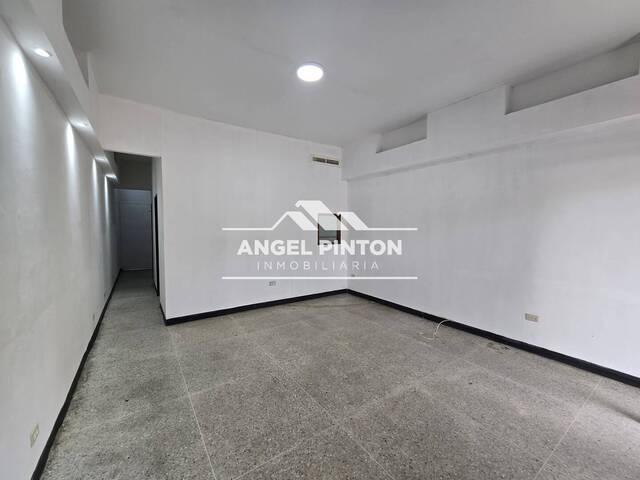 #7944 - LOCAL COMERCIAL para Alquiler en Maracaibo - V - 2