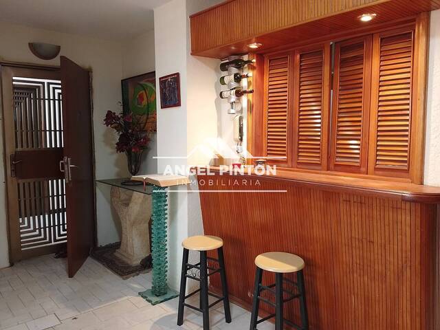 #7970 - APARTAMENTO para Alquiler en Maracaibo - V - 1