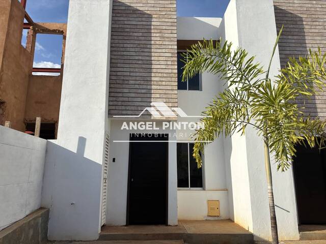 #252521 - CONJUNTO CERRADO para Venta en Maracaibo - V - 3