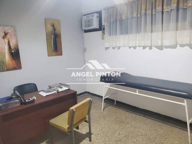#79917 - CONSULTORIO para Alquiler en Maracaibo - V - 2