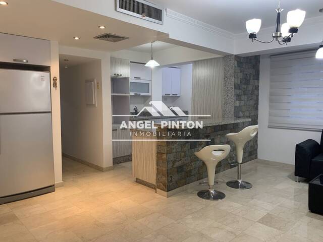 #7998 - APARTAMENTO para Alquiler en Maracaibo - V - 1