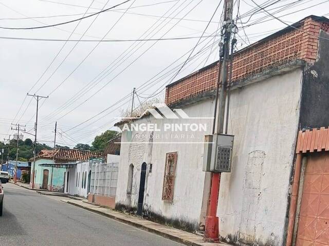 #7961 - CASA COMERCIAL para Venta en Acarigua - P - 2