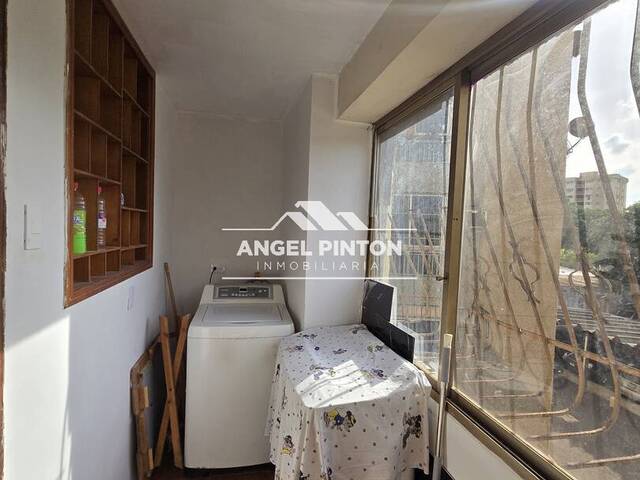 #8056 - APARTAMENTO para Venta en Maracaibo - V - 3