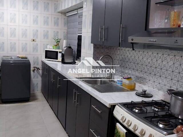 #8059 - APARTAMENTO para Venta en Maracaibo - V - 3
