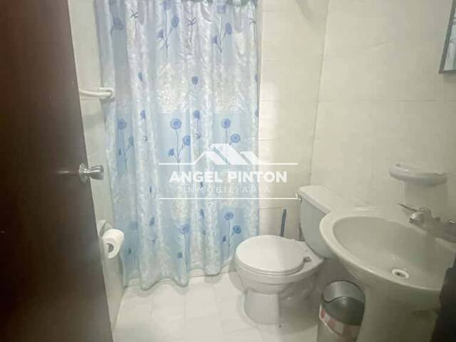 APARTAMENTO para Venta en Valencia - 4