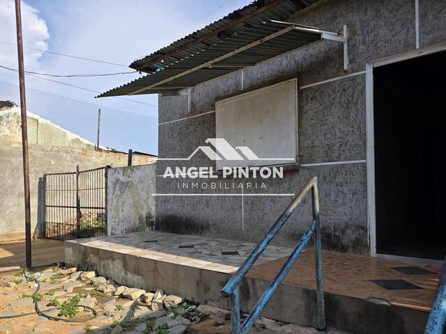 #8093 - CASA para Venta en Maracaibo - V - 2