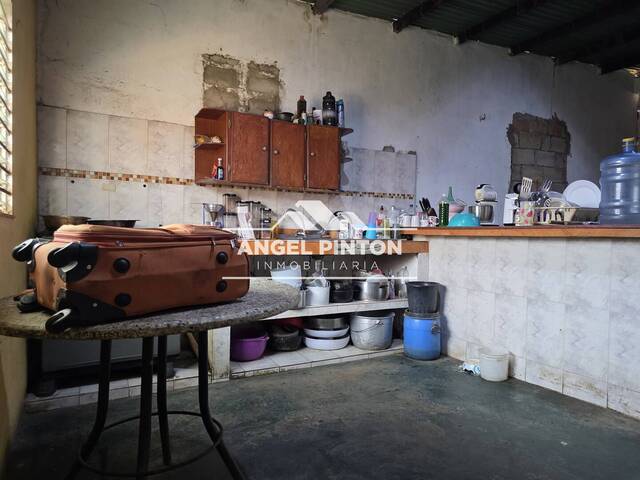 #8093 - CASA para Venta en Maracaibo - V - 3