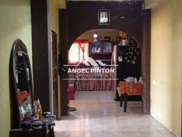 #8094 - CASA para Venta en Maracaibo - V - 3