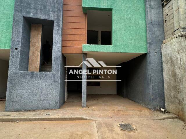 #8116 - CONJUNTO CERRADO para Venta en San Francisco - V