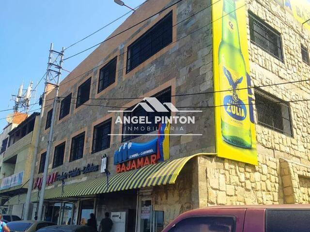 #80979 - EDIFICIO COMERCIAL para Venta en La Guaira - X - 1