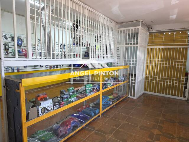 #8142 - LOCAL COMERCIAL para Alquiler en Maracaibo - V - 2