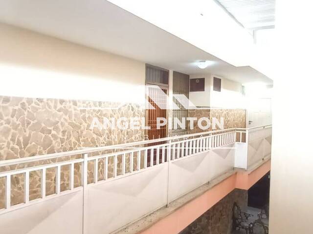 #0886 - APARTAMENTO para Venta en Maracaibo - V