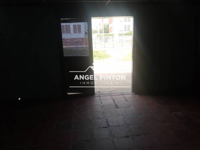 #8165 - LOCAL COMERCIAL para Alquiler en Maracaibo - V - 2