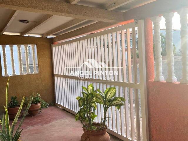 #81662 - CONJUNTO CERRADO para Venta en Maracaibo - V - 2