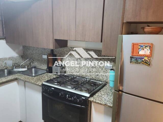 #8169 - APARTAMENTO para Venta en Maracaibo - V - 3