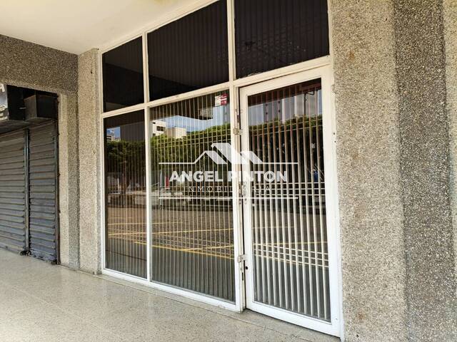 #8183 - LOCAL COMERCIAL para Alquiler en Maracaibo - V - 2