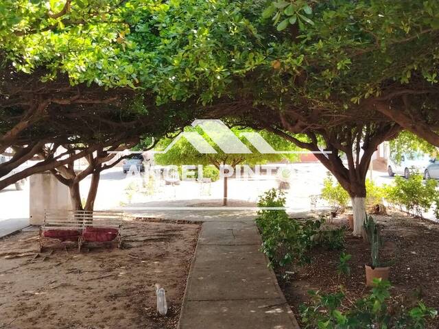 #8195 - CASA para Venta en Maracaibo - V - 2