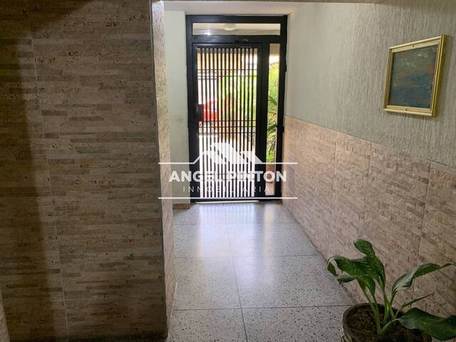 #8209 - APARTAMENTO para Venta en Maracaibo - V - 2