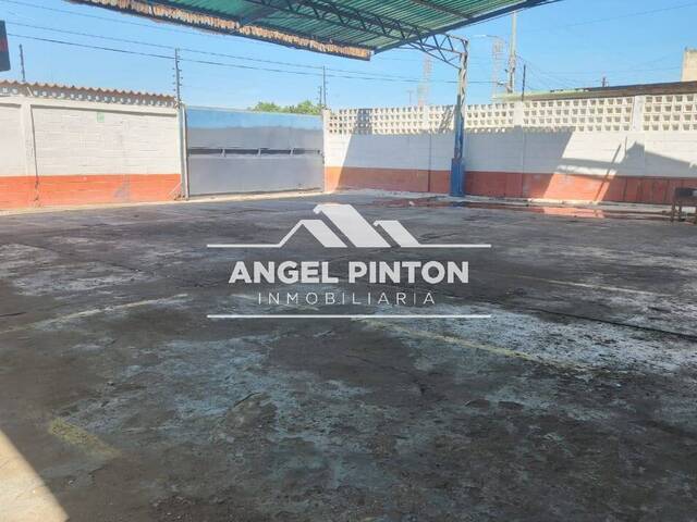#8215 - GALPÓN / BODEGA para Alquiler en Maracaibo - V - 2