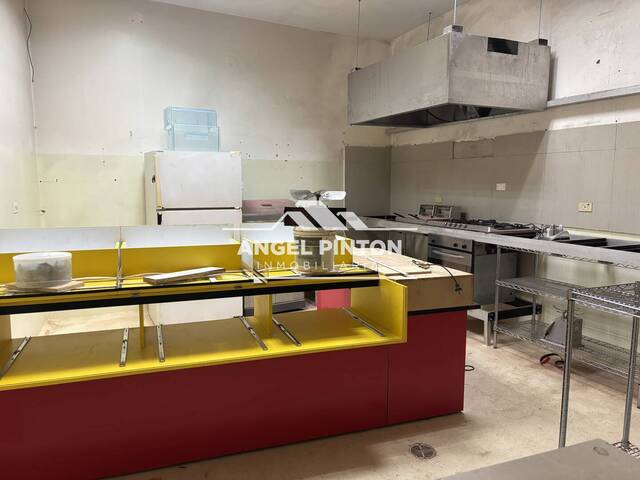 #8257 - LOCAL COMERCIAL para Venta en Maracaibo - V - 2