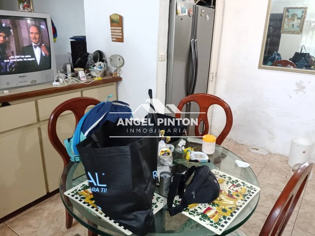 #8269 - CHALET para Venta en Los Teques - M - 3