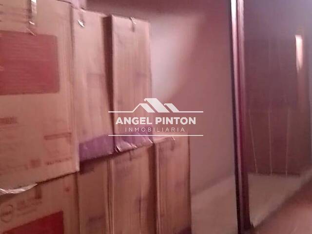 #8290 - LOCAL COMERCIAL para Venta en Maracaibo - V - 2