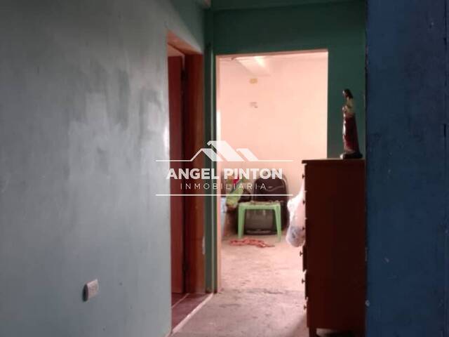 #7189 - CASA COMERCIAL para Venta en Maracaibo - V - 3